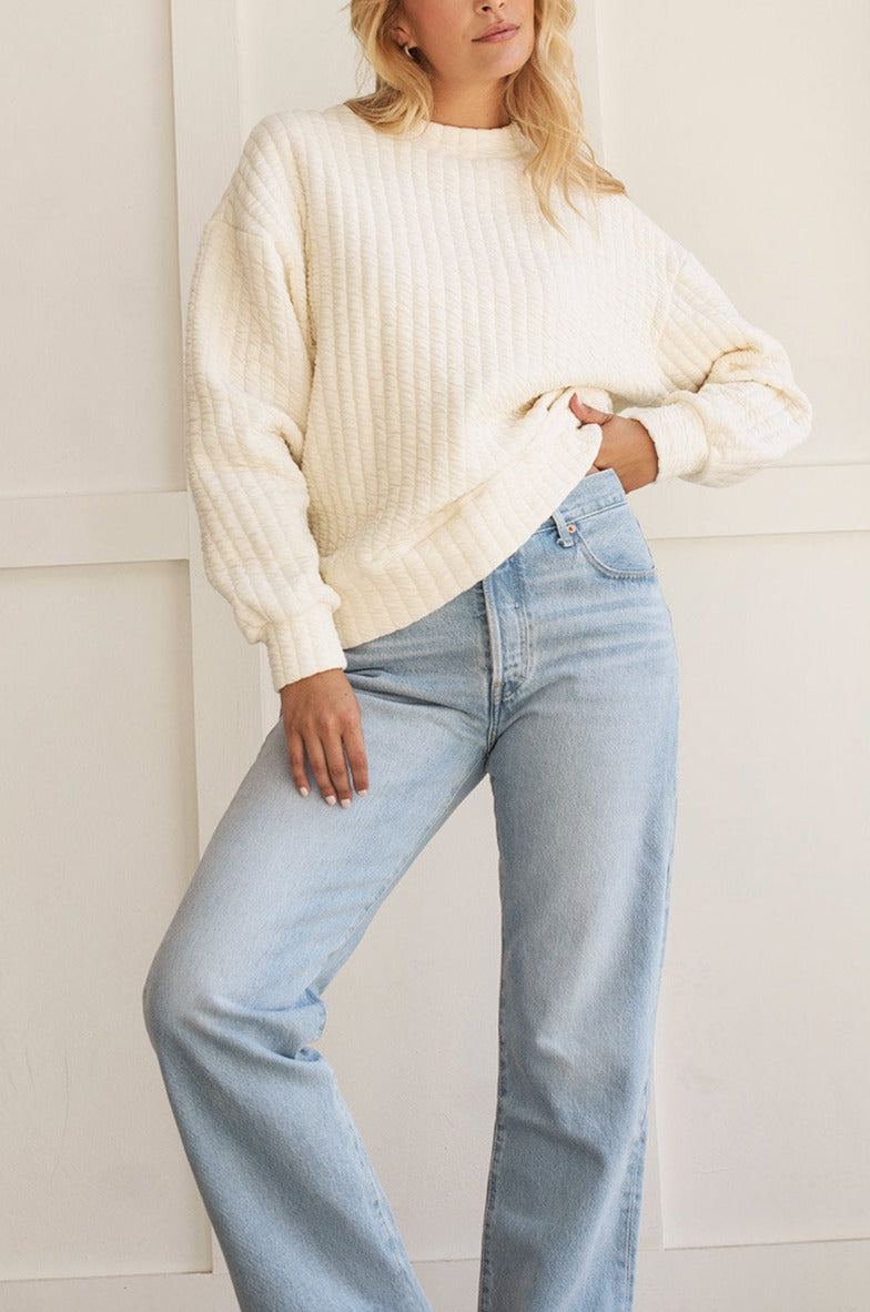Dailystory Raquel Cream Round Collar Sweater | La petite garçonne on modle
