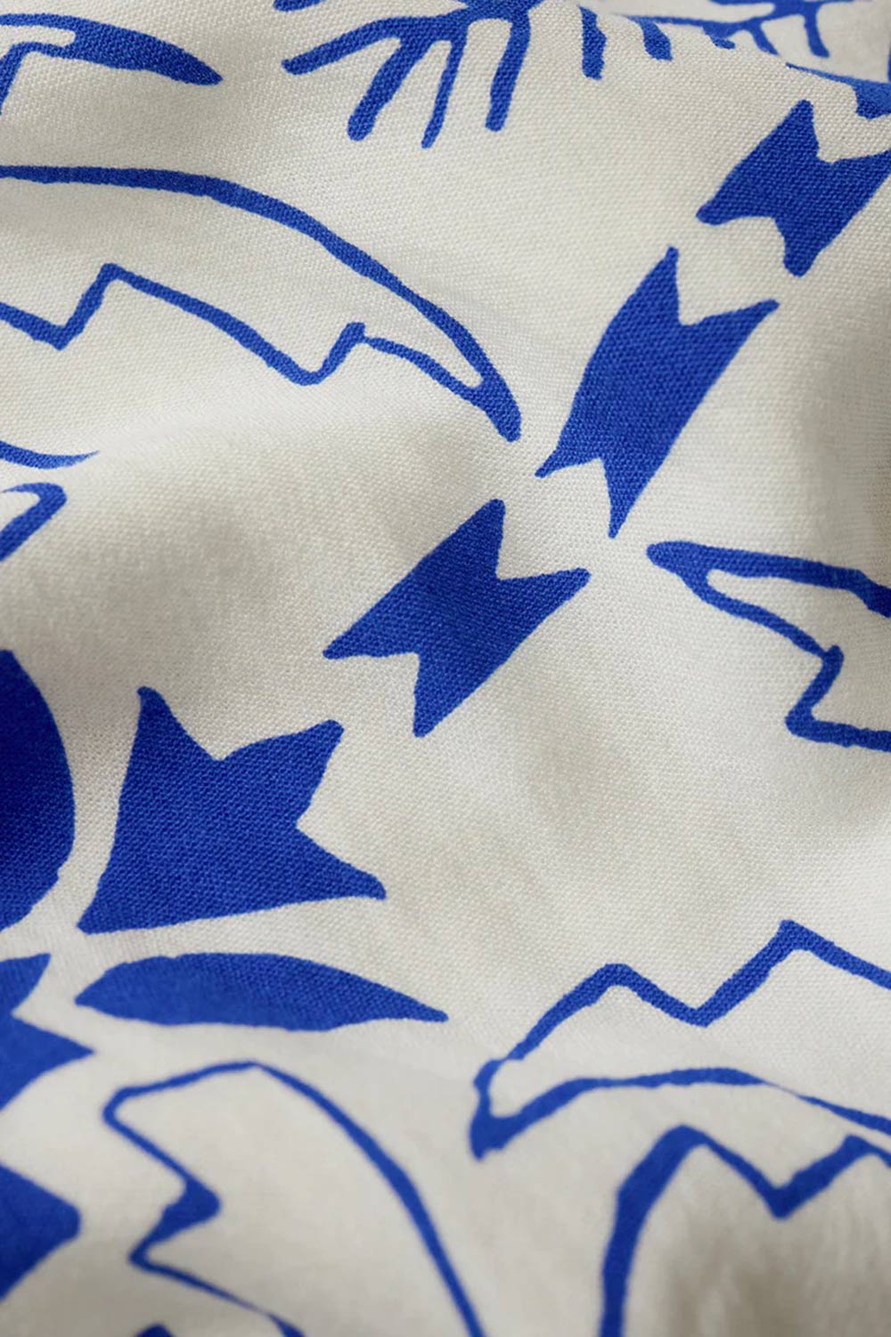 Sharon Short White Dress with Contrast Print | Boutique 1861 close up