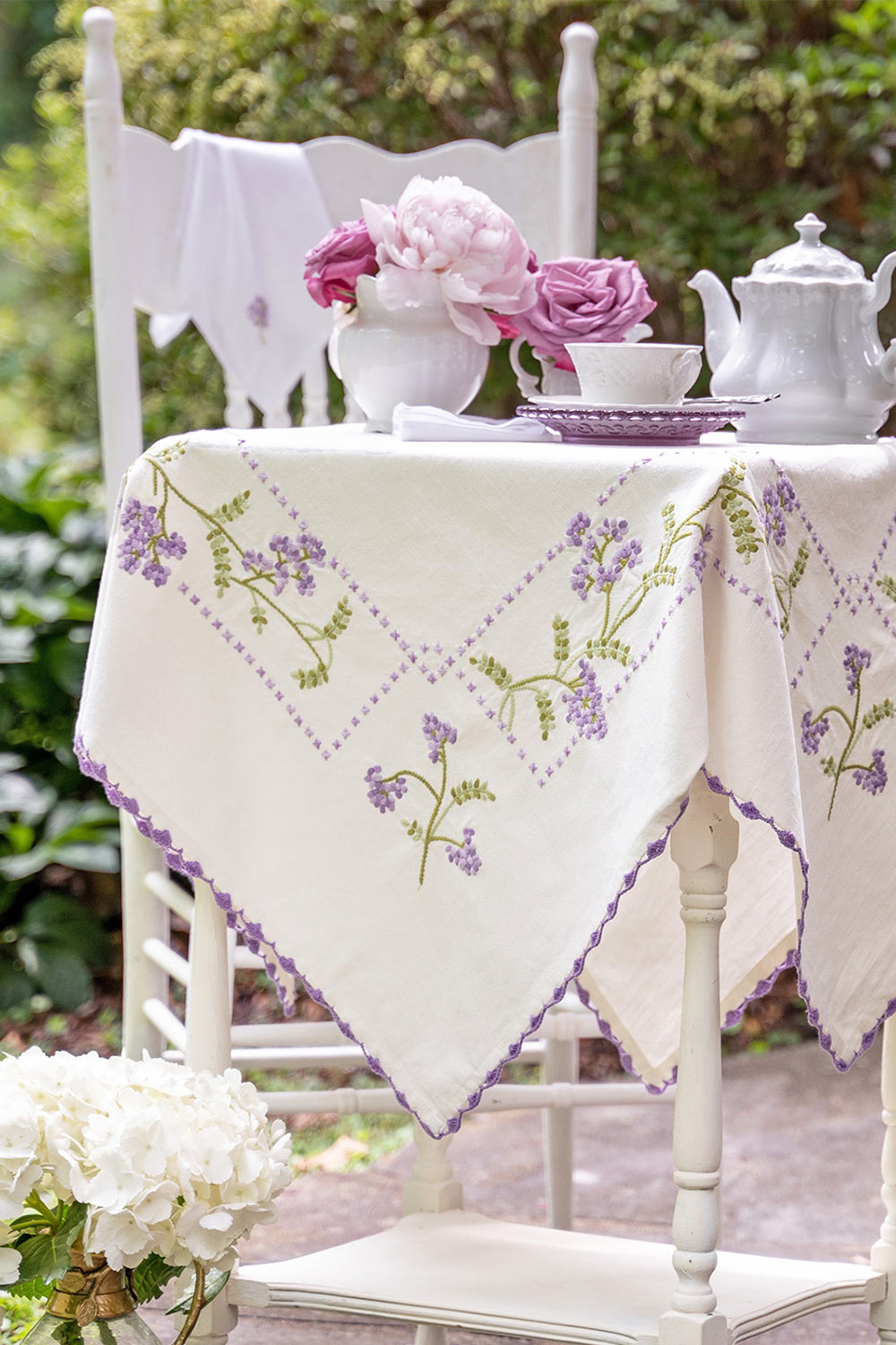 Levanta White Tea Cloth w/ Embroidered Lavender | Maison garçonne close-up