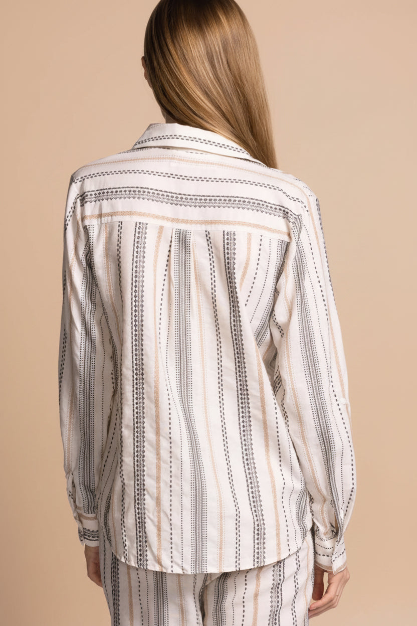 back view of a woman wearing Tubah Black Long Sleeves Striped Button-Up Shirt  from La petite garçonne