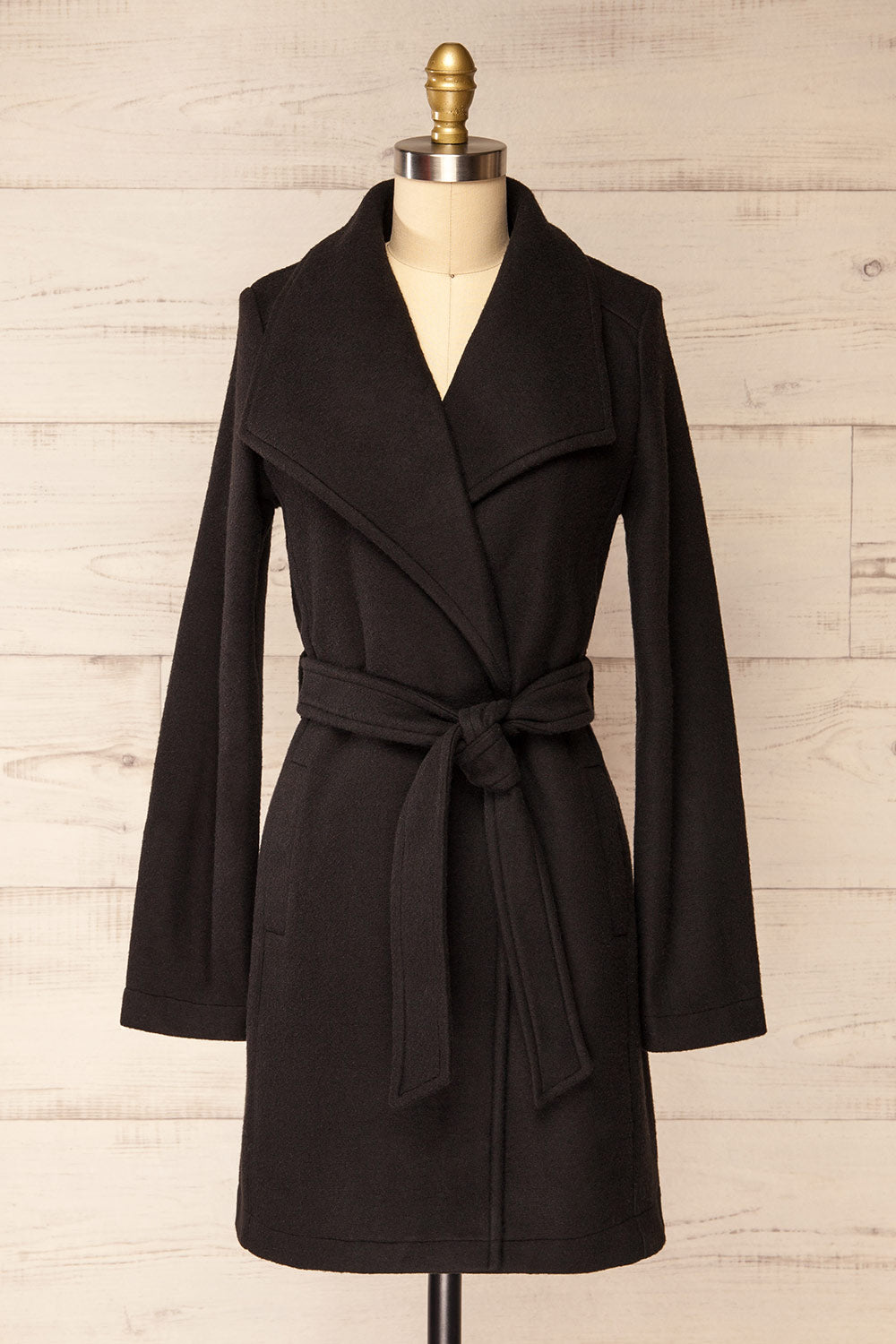 Abasha Black Short Felt Coat | La petite garçonne front view