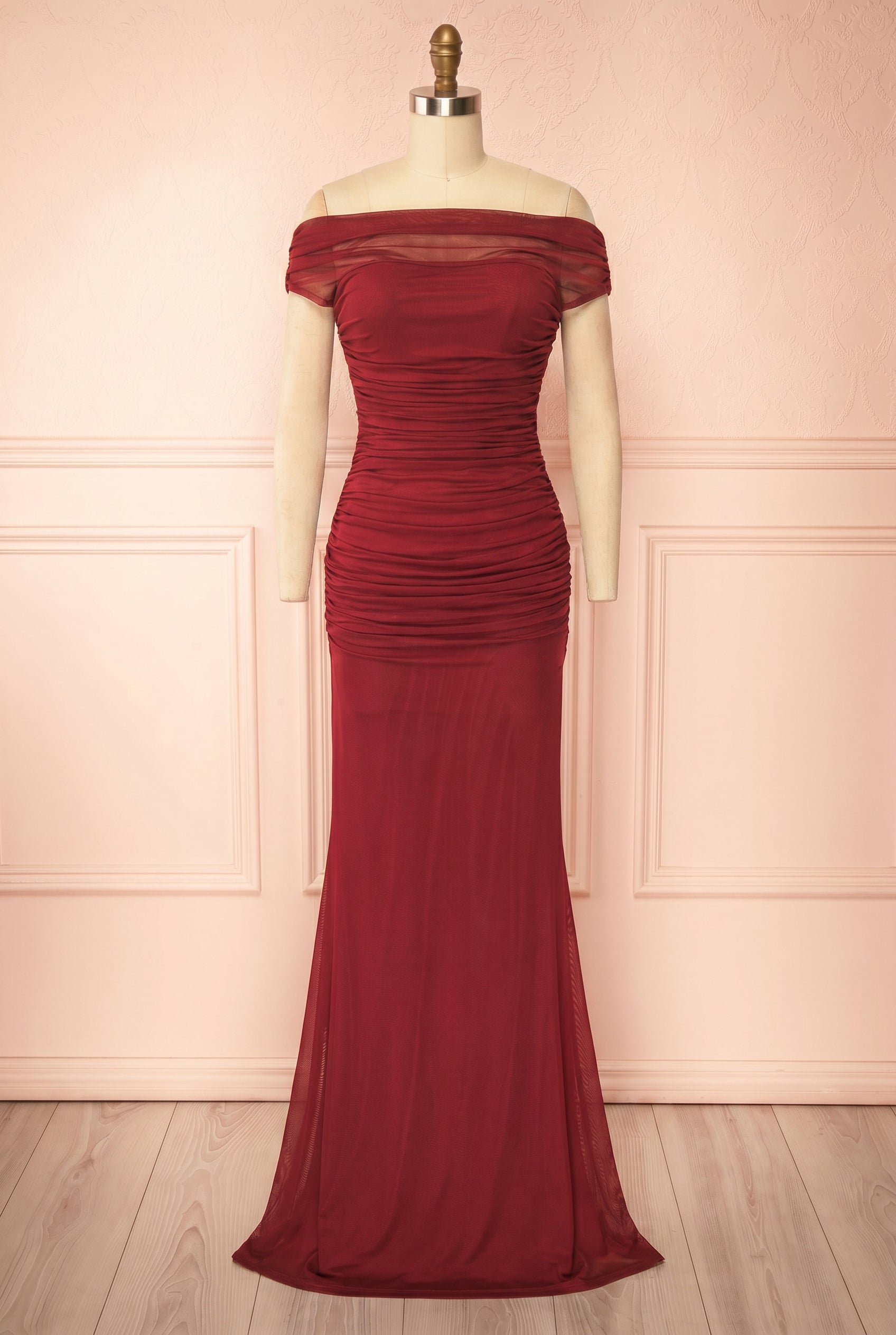 Abelina Bourgogne | Robe Maxi Ajustée en Mesh