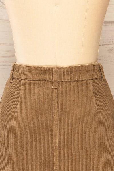 Acy Brown Short Corduroy Skirt w/ Buttons | La petite garçonne  back close-up