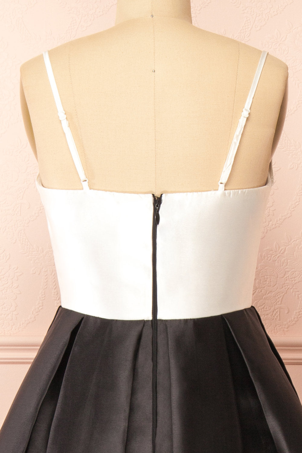 Adanel Black & White Maxi Dress w/ Slit | Boutique 1861 back close-up