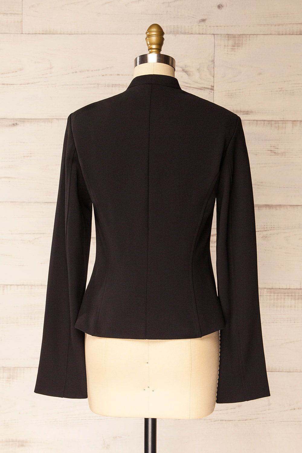 Adonie | Veston Tailleur Noir avec Décolleté Cœur