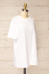 Akumi White Classic T-Shirt | La petite garçonne side view