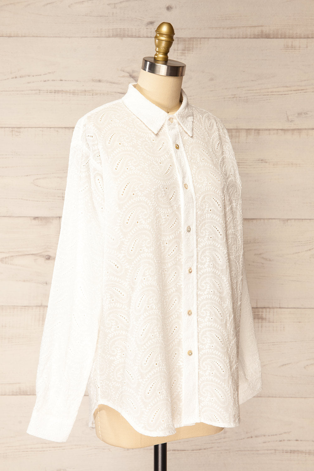 Aldbourne White Long Sleeve Shirt w/ Embroidery | La petite garçonne side view