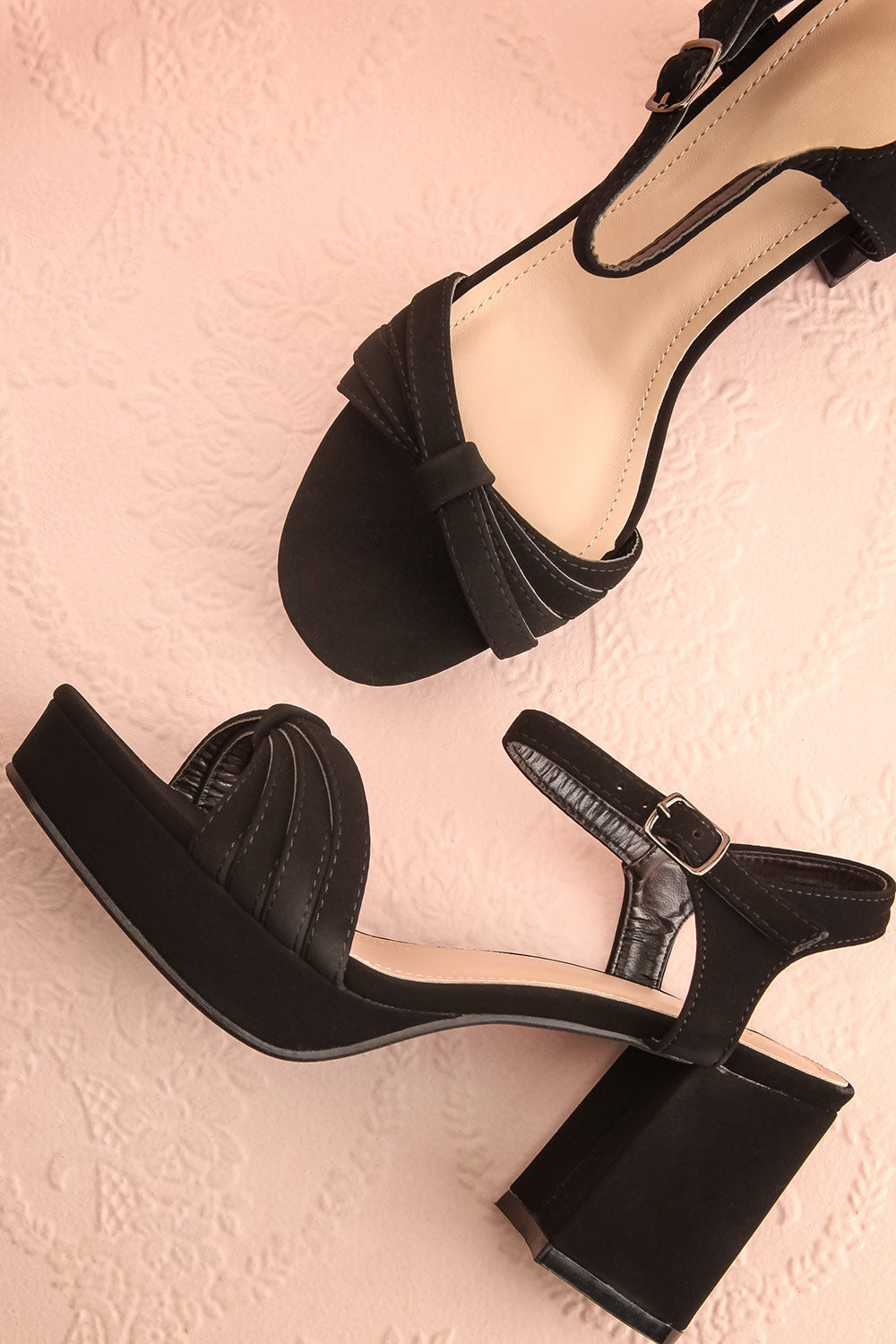 Idole Black | Pointed Toe Heels w/ Elastic Straps