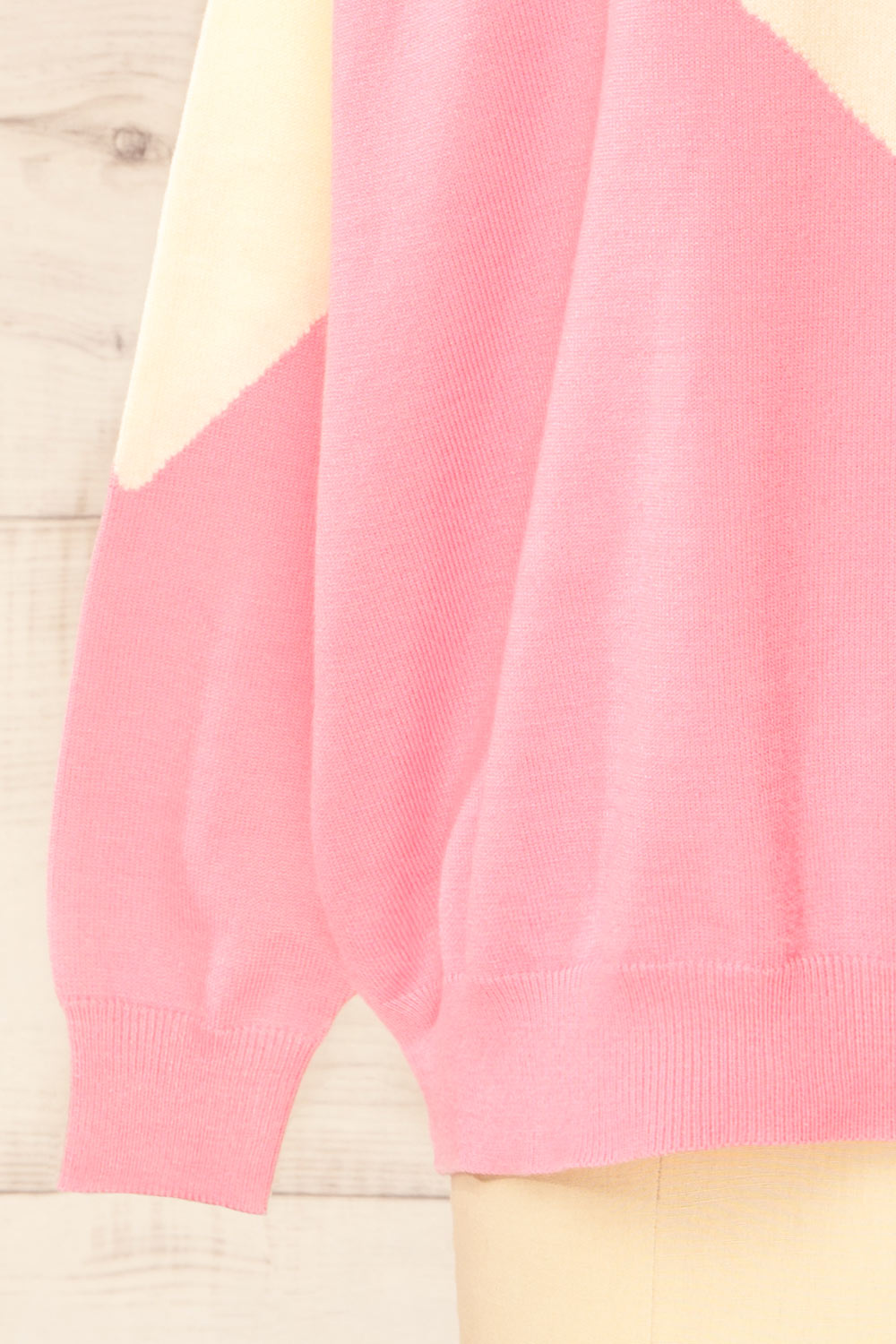 Alovia Oversized "Amour" Sweater | La petite garçonne bottom