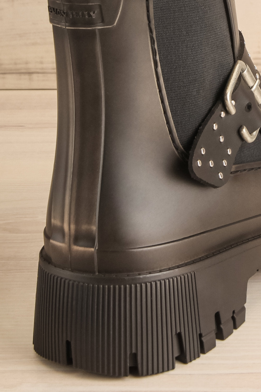 Alsie Black Rain Boots w/ Belt | La petite garçonne back close-up