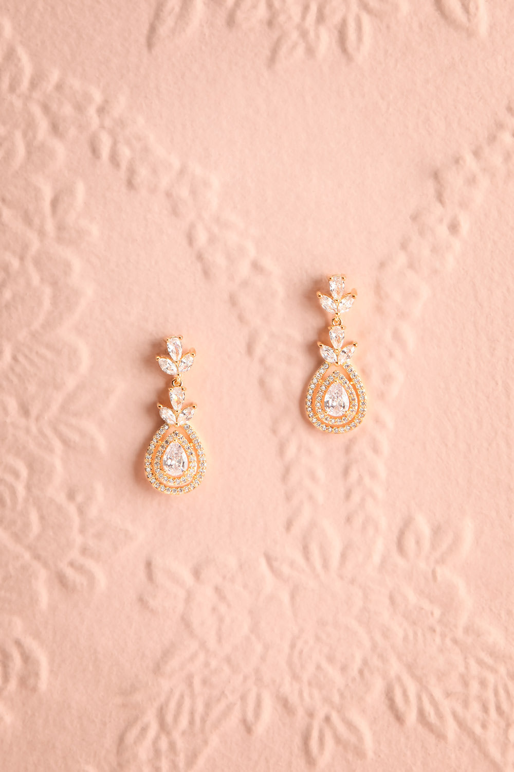 Amatsubu Crystal Pendant Earrings | Boudoir 1861 