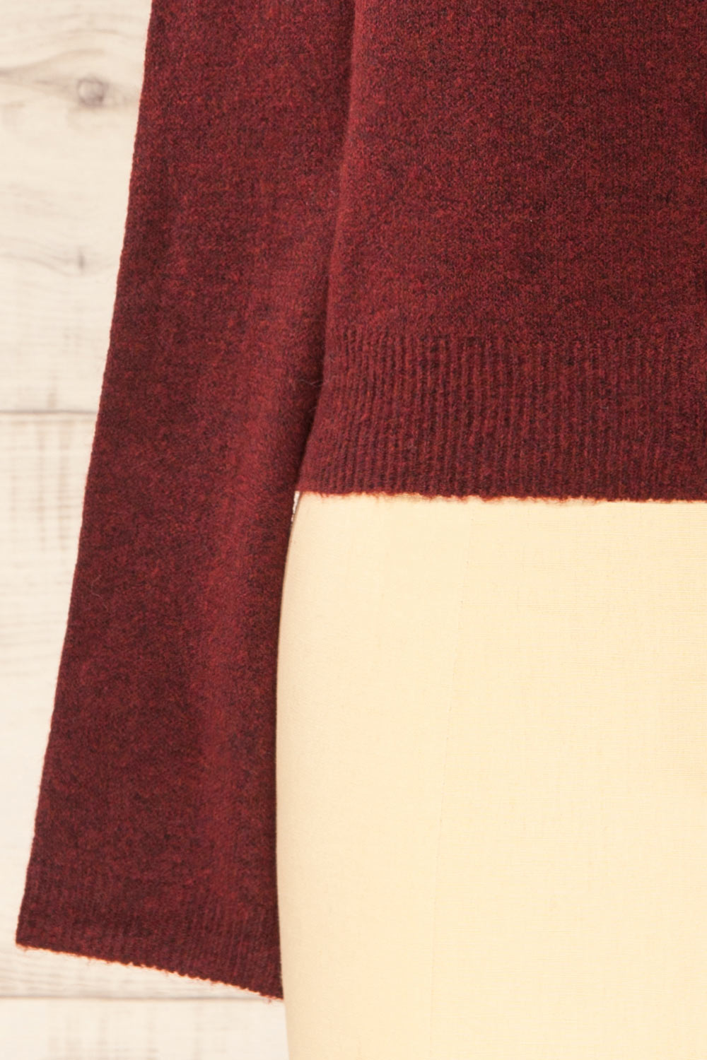 Andenes Burgundy Buttoned-Up Cardigan | La petite garçonne bottom
