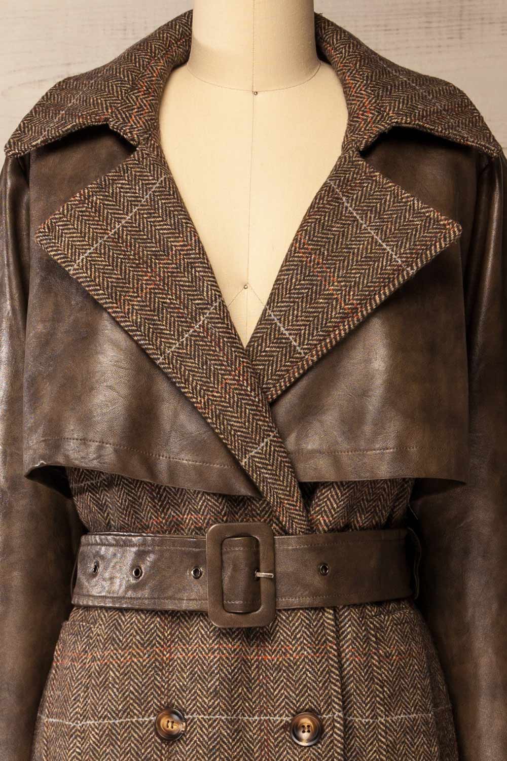 Ankeny Brown Trench Coat with Belt | La petite garçonne front