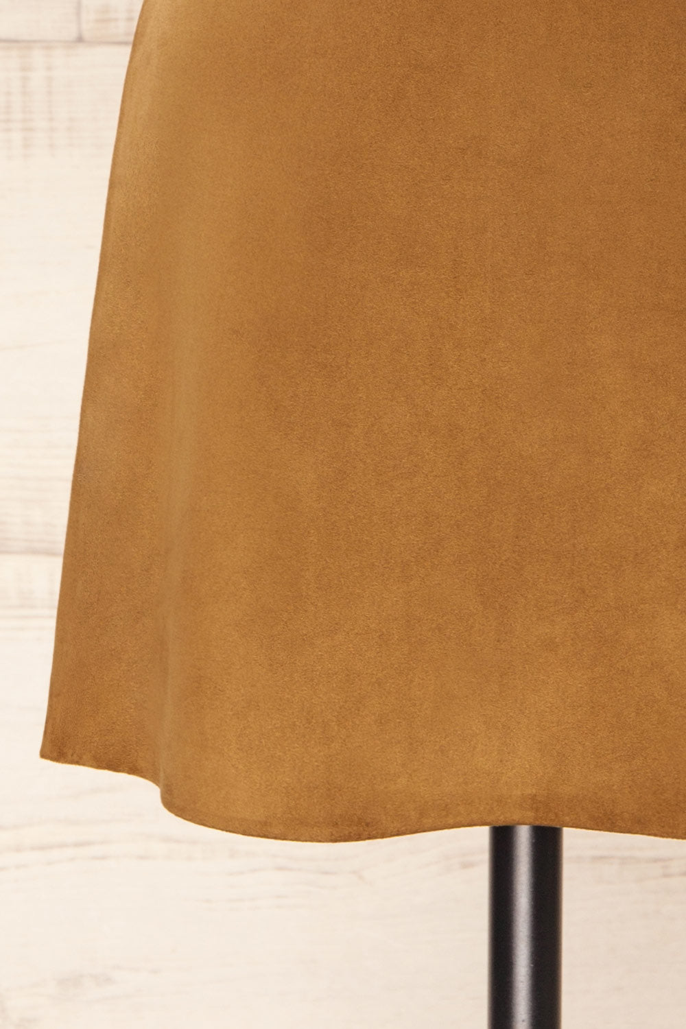 Antwerp Brown Short Skirt in Faux Suede | La petite garçonne bottom 