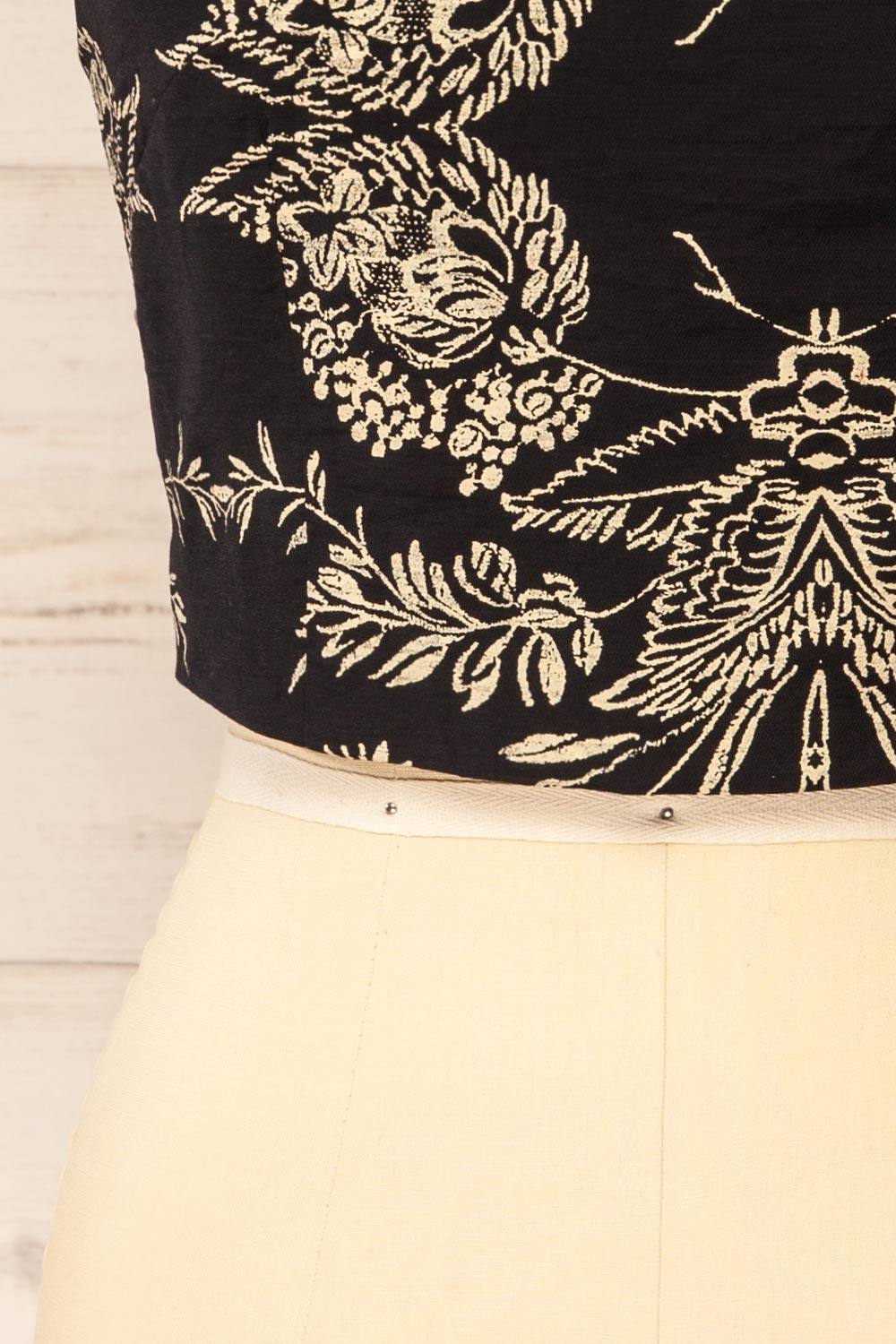 Ardane Black White Floral Cropped Top with Square Neck | La petite garçonne bottom