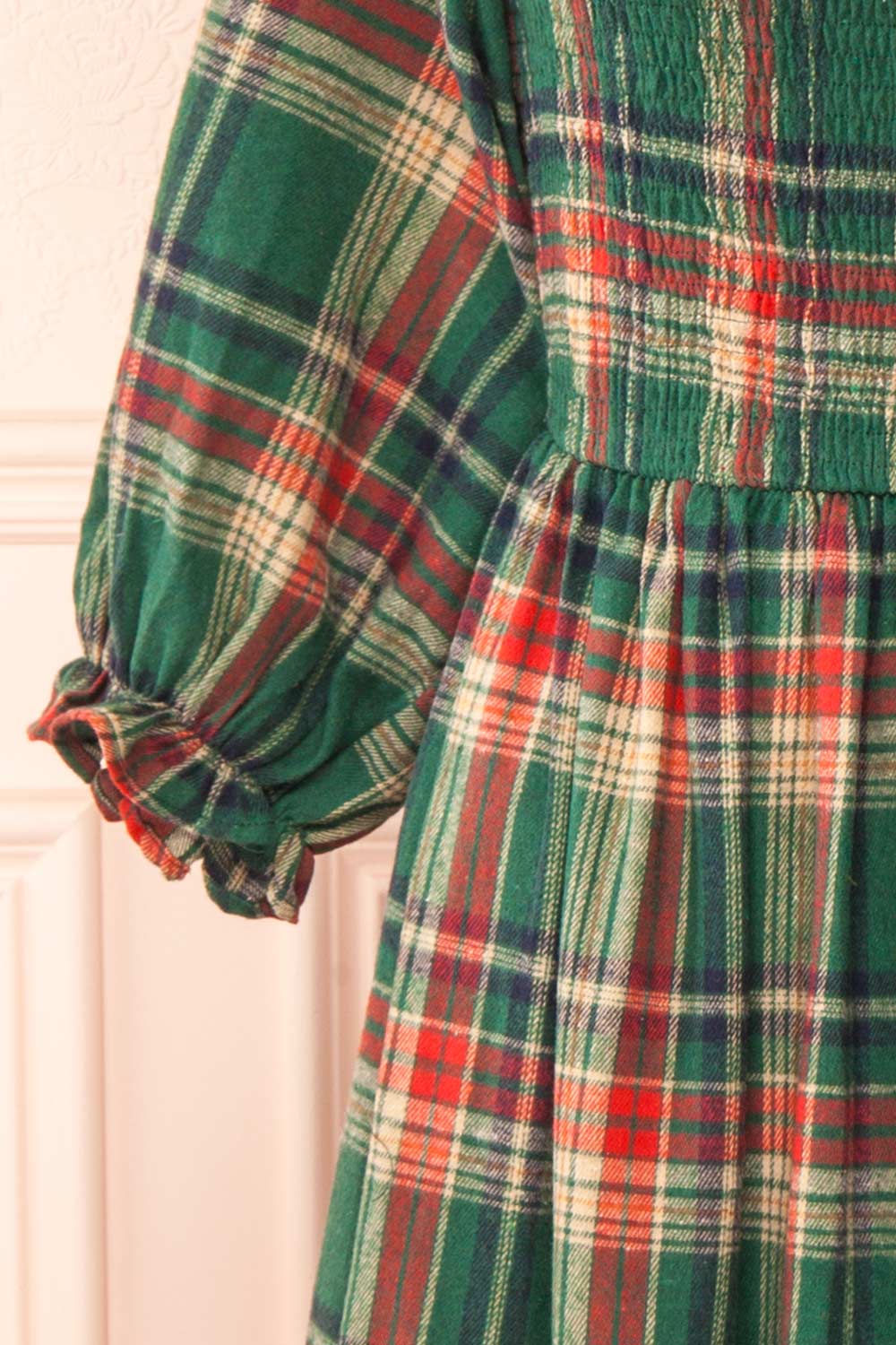 Arellia Green Plaid Flannel Midi Dress | Boutique 1861 sleeve