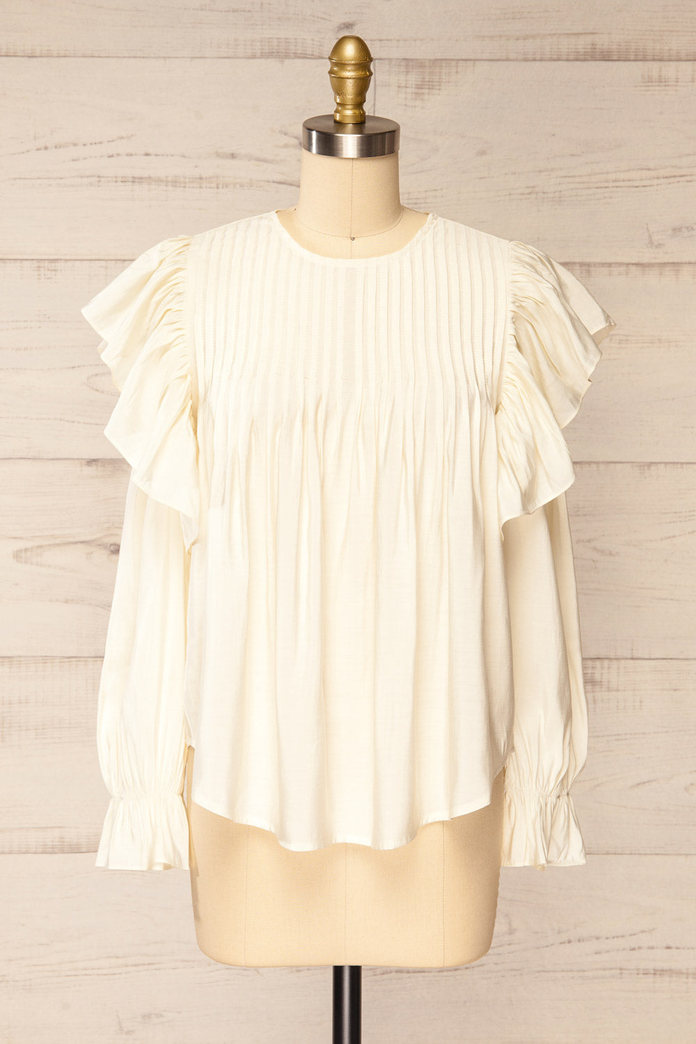 Arlequine Ivory Blouse w/ Ruffles | La petite garçonne front view