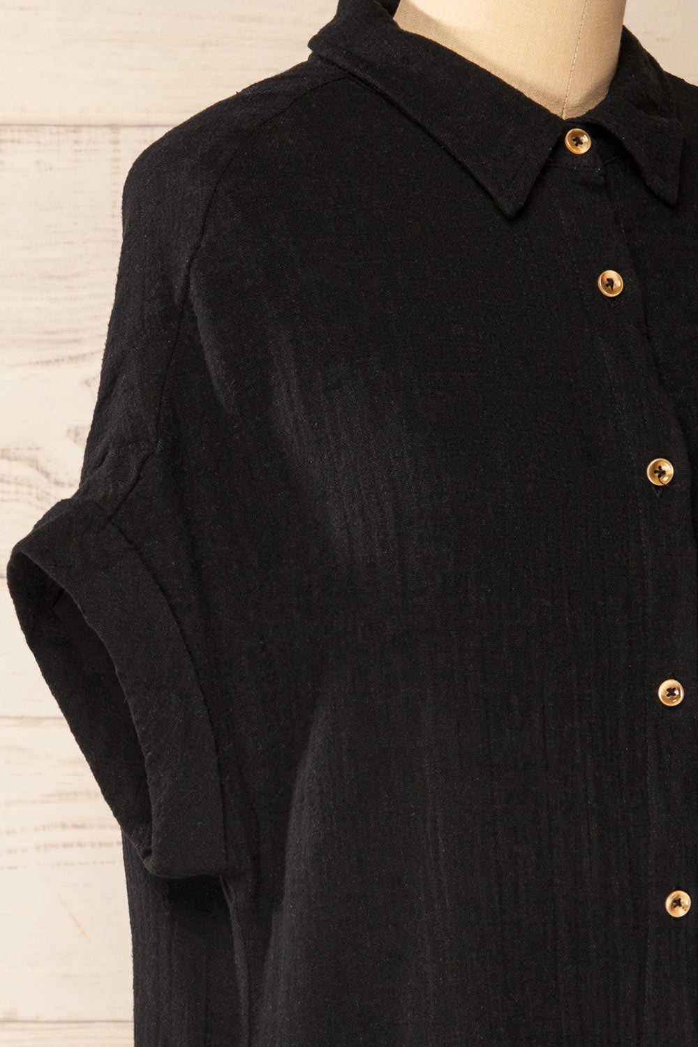 Arles Black Short Shirt Dress w/ Pockets | La petite garçonne side close-up