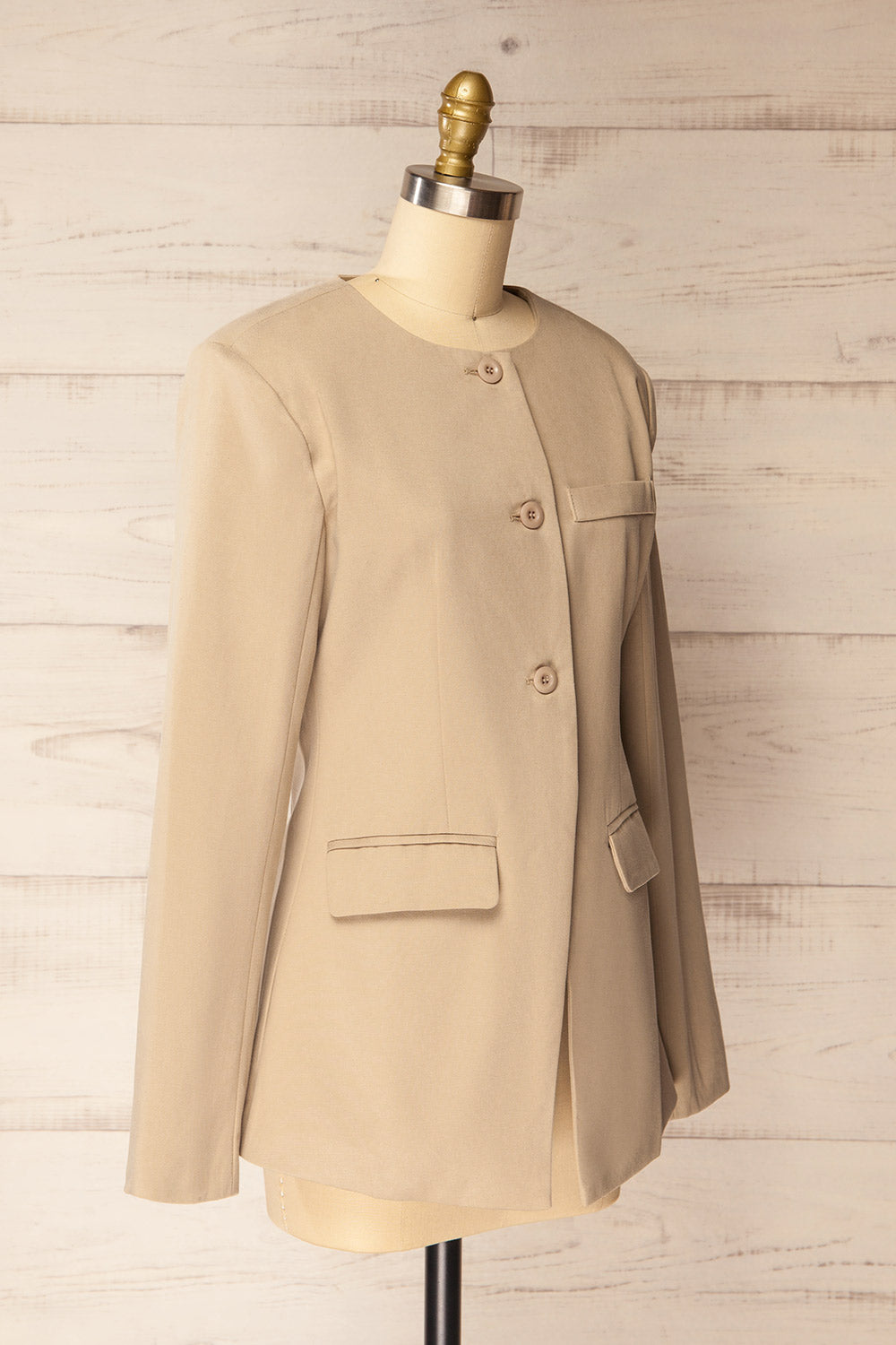 Armidale Beige Blazer with Shoulder Pads | La petite garçonne side view