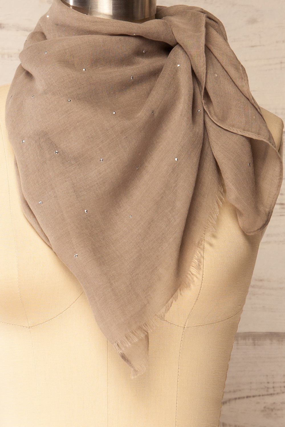Astelia Taupe Scarf with Silver Studs | La petite garçonne triangle close-up