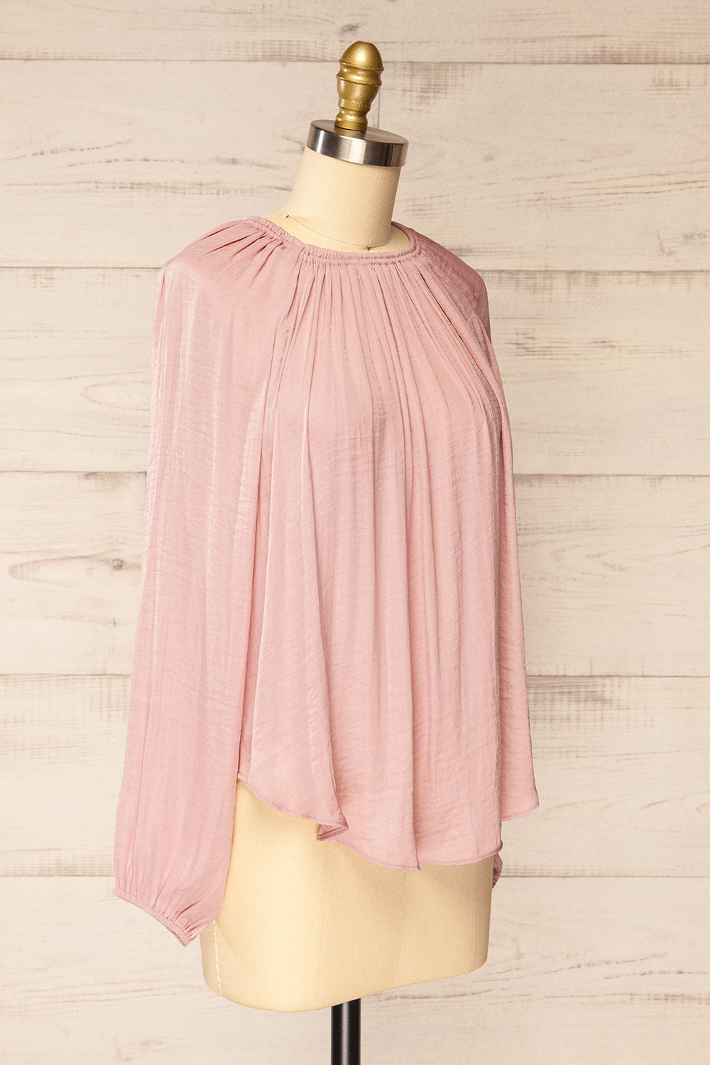 Attopu Mauve Flowy Blouse w/ Long Sleeves | La petite garçonne side view