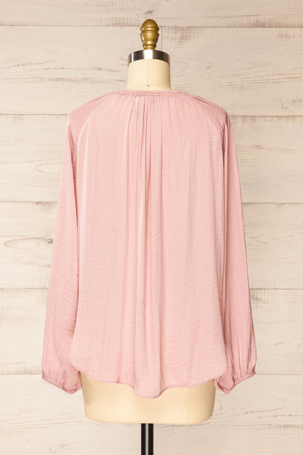 Attopu Mauve Flowy Blouse w/ Long Sleeves | La petite garçonne back view