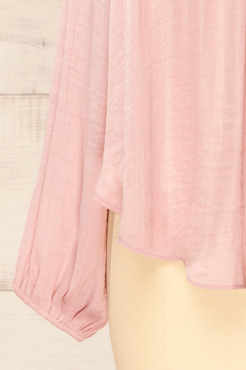 Attopu Mauve Flowy Blouse w/ Long Sleeves | La petite garçonne bottom 