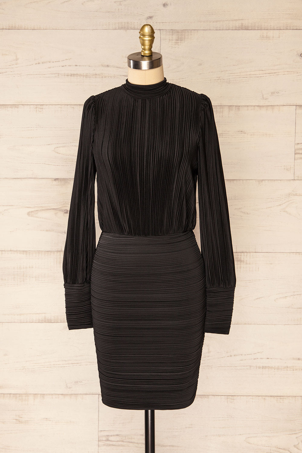 Atyrau Black Short Pleated Dress w/ Long Sleeves | La petite garçonne front 