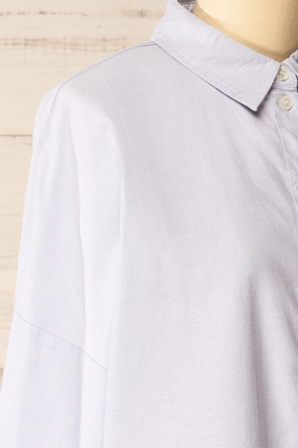 Bahamas Blue Button-Up Cotton Shirt | La petite garçonne side
