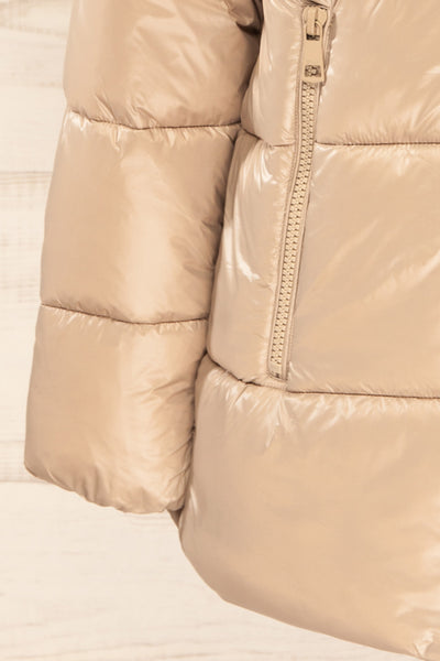 Baidoa Beige Quilted Coat w/ Broad Details | La petite garçonne bottom
