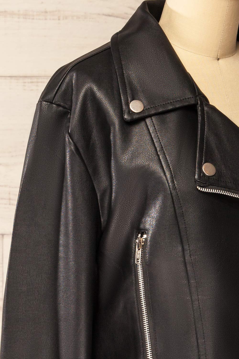 Bandipur Black Faux Leather Jacket | La petite garçonne side close-up