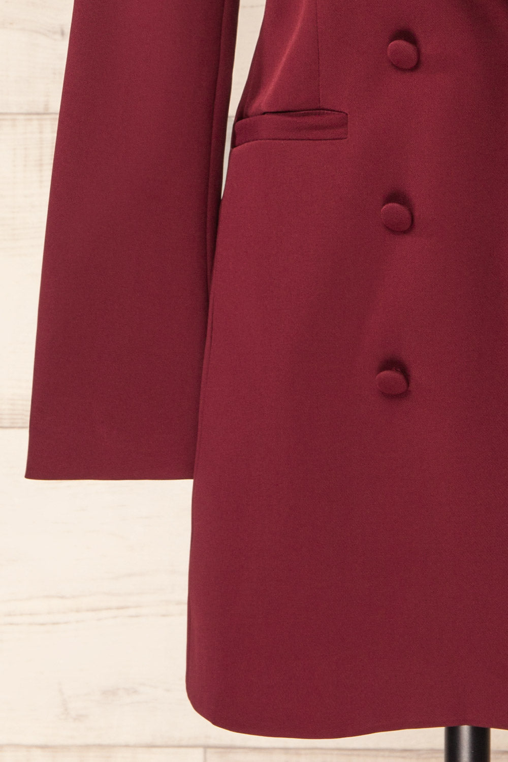 Barrameda Burgundy Double-Breasted Blazer Dress | La petite garçonne sleeve 
