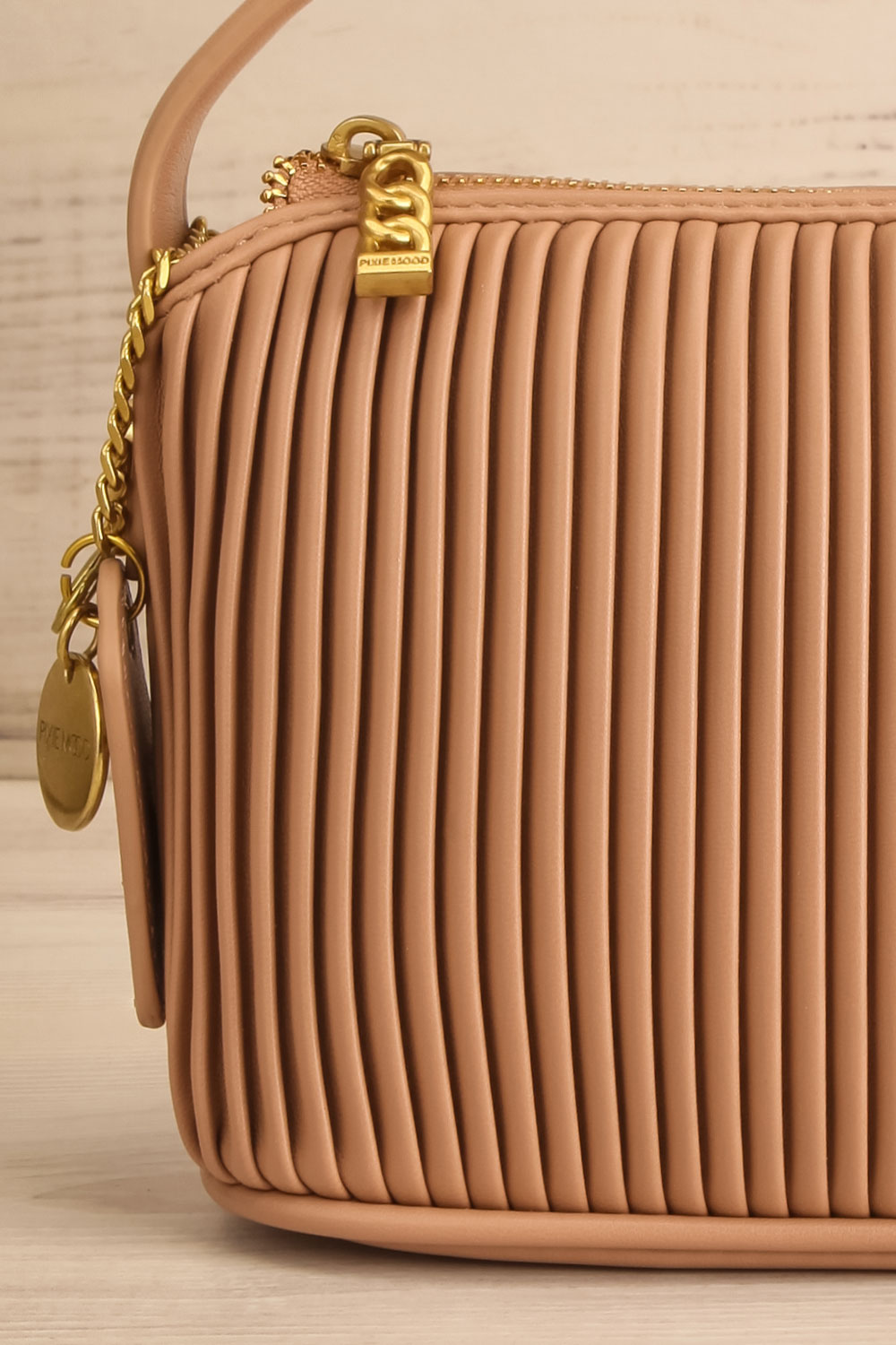 Bella Beige Vegan Leather Pleated Handbag | La petite garçonne front close-up