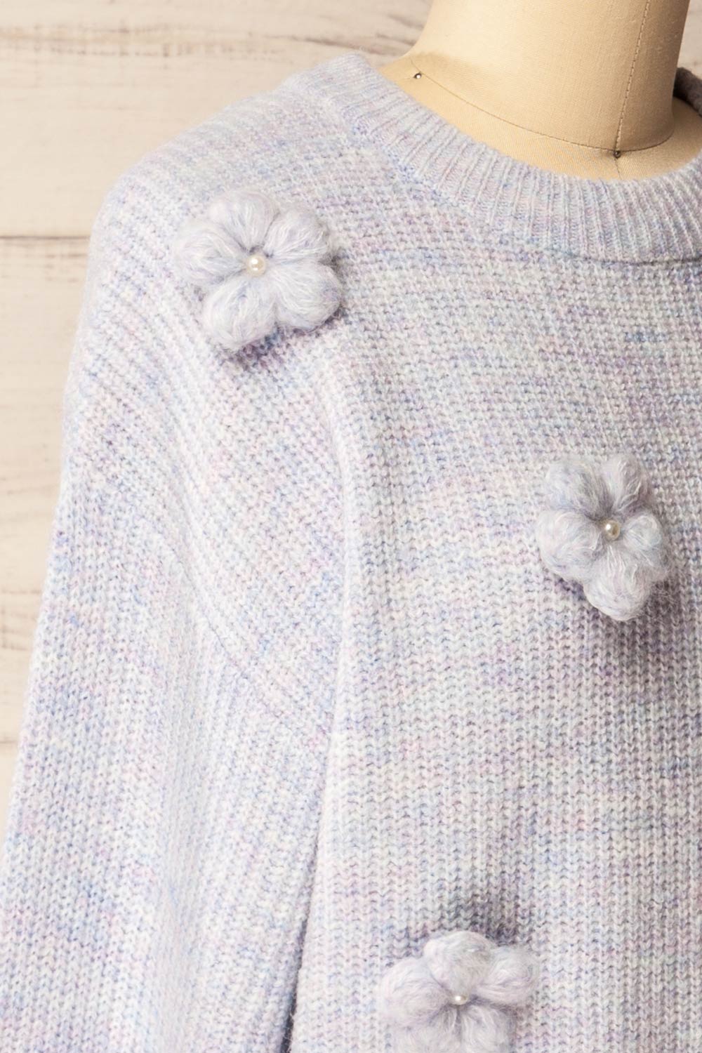 Belluno Lavender 3D Floral Sweater | La petite garçonne side