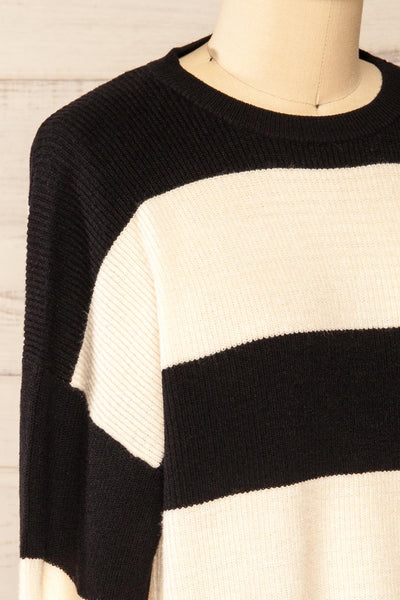 Belmopan Oversized Striped Knit Sweater | La petite garçonne side close-up