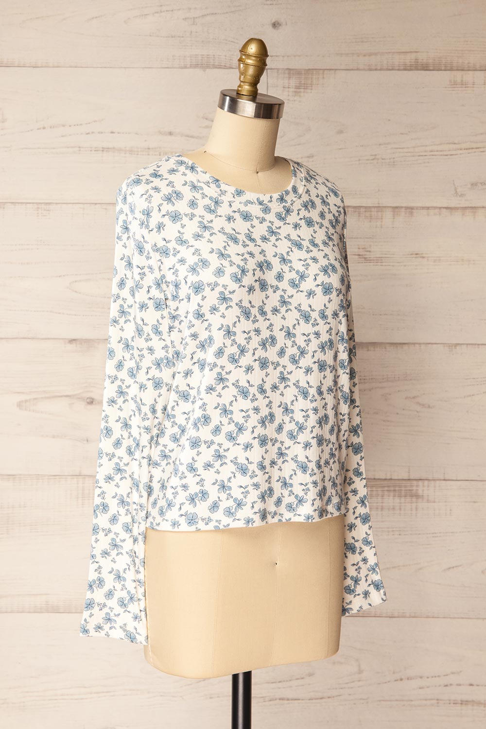 Berea Super Soft Floral Top | La petite garçonne side view