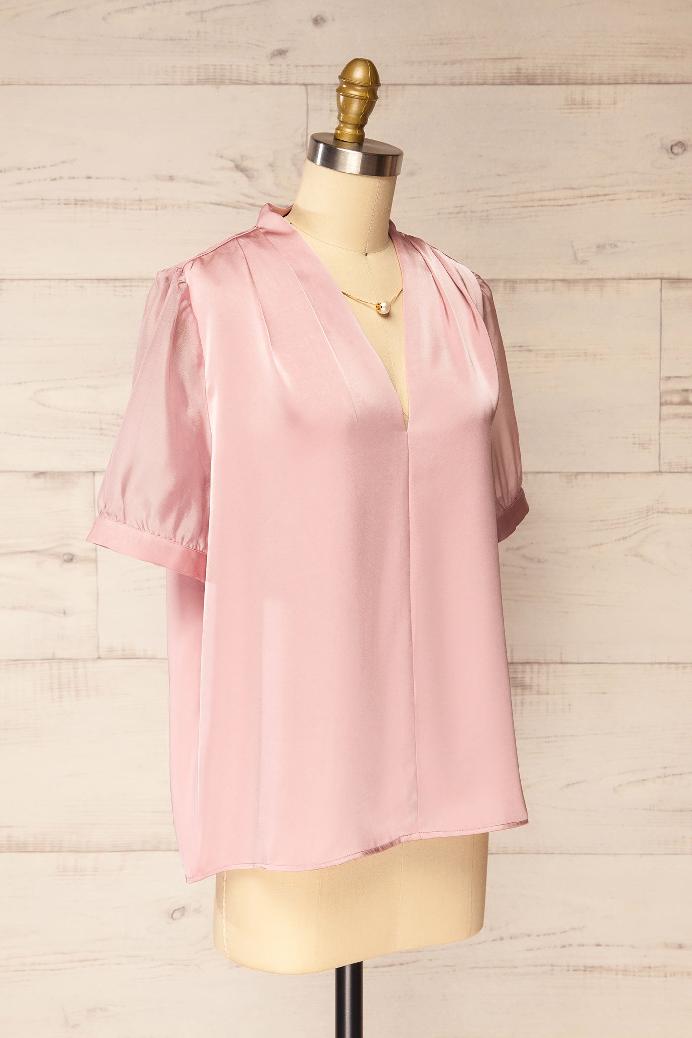 Bidar Mauve | Blouse Satinée Plissée à Encolure en V