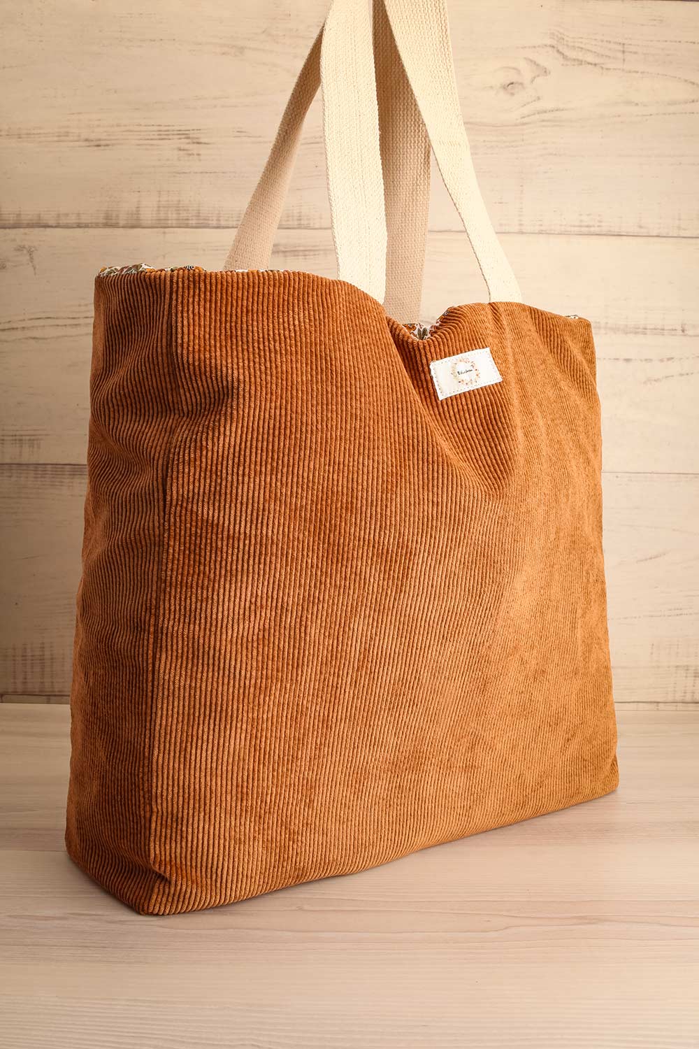Bienveillant Caramel Corduroy Tote Bag | La petite garçonne side