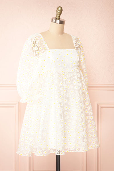 Bina White Babydoll Dress w/ Daisies | Boutique 1861 side view