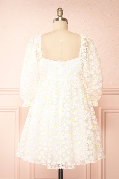 Bina White Babydoll Dress w/ Daisies | Boutique 1861 back view
