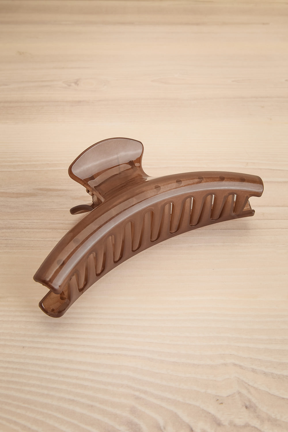 Biscuit Taupe Large Claw Clip from La petite garçonne