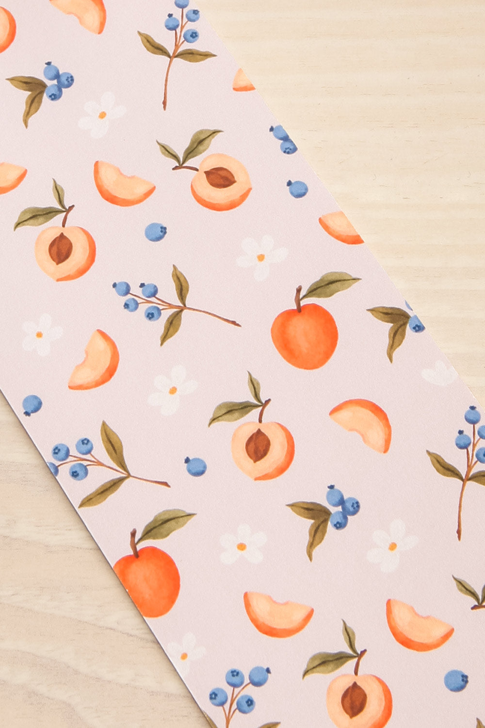 Blueberries and Peaches Bookmark | Maison garçonne texture