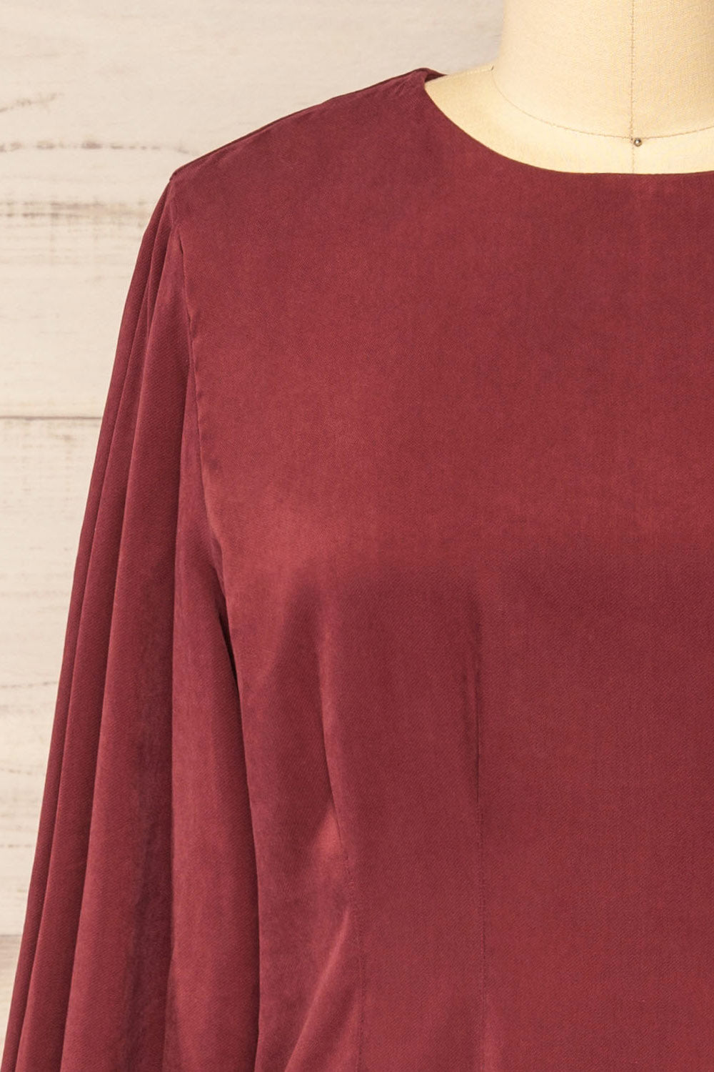 Bohrin Burgundy Long-Sleeved Short Dress | La petite garçonne front