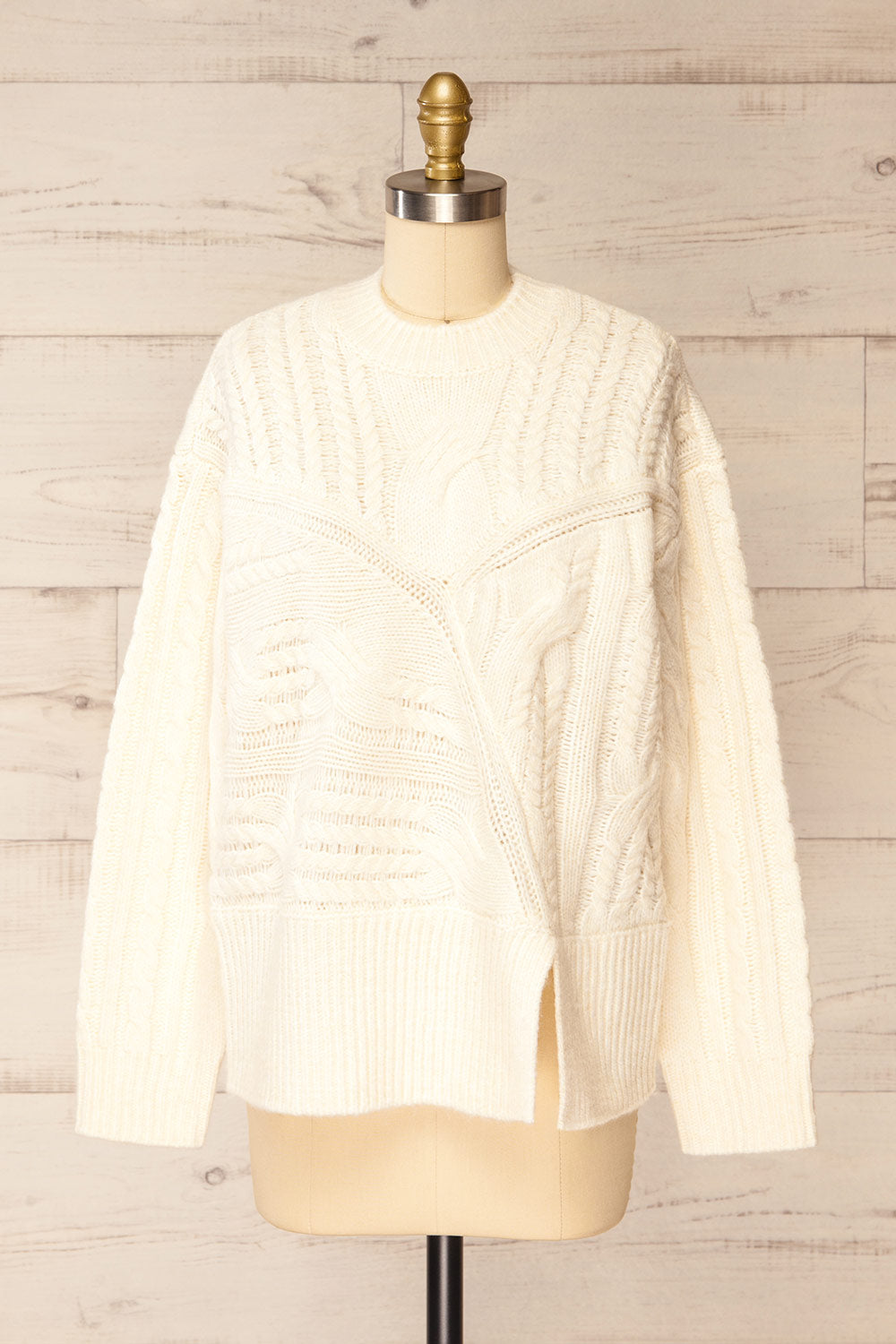 Boston Ivory Cable Knit Sweater | La petite garçonne front view