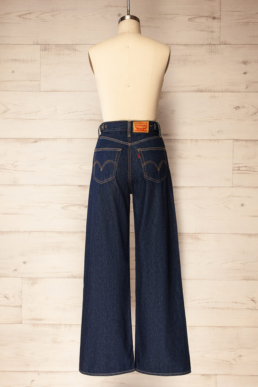 Braga Dark Wash High-Waisted Baggy Jeans | La petite garçonne back view