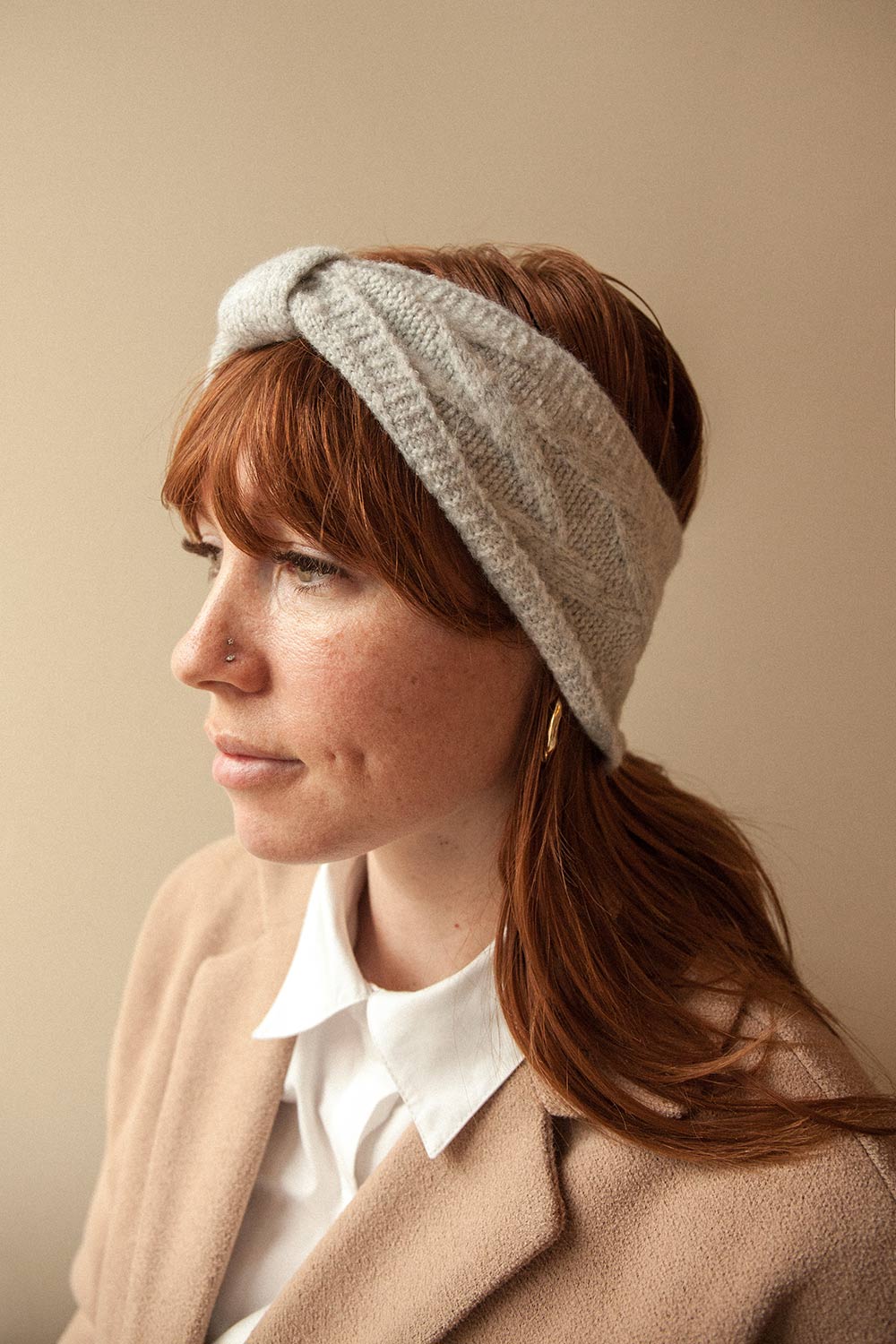 Bromley Beige Knit Headband | La petite garçonne model