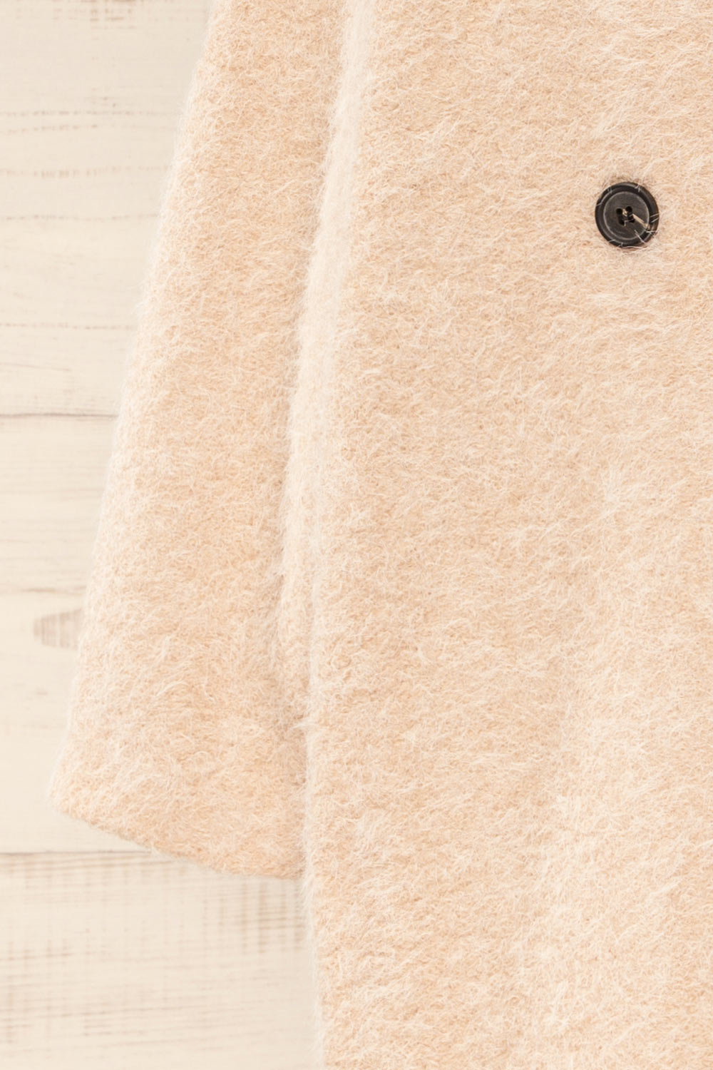 Budhanil Long Beige Fuzzy Coat | La petite garçonne sleeve 