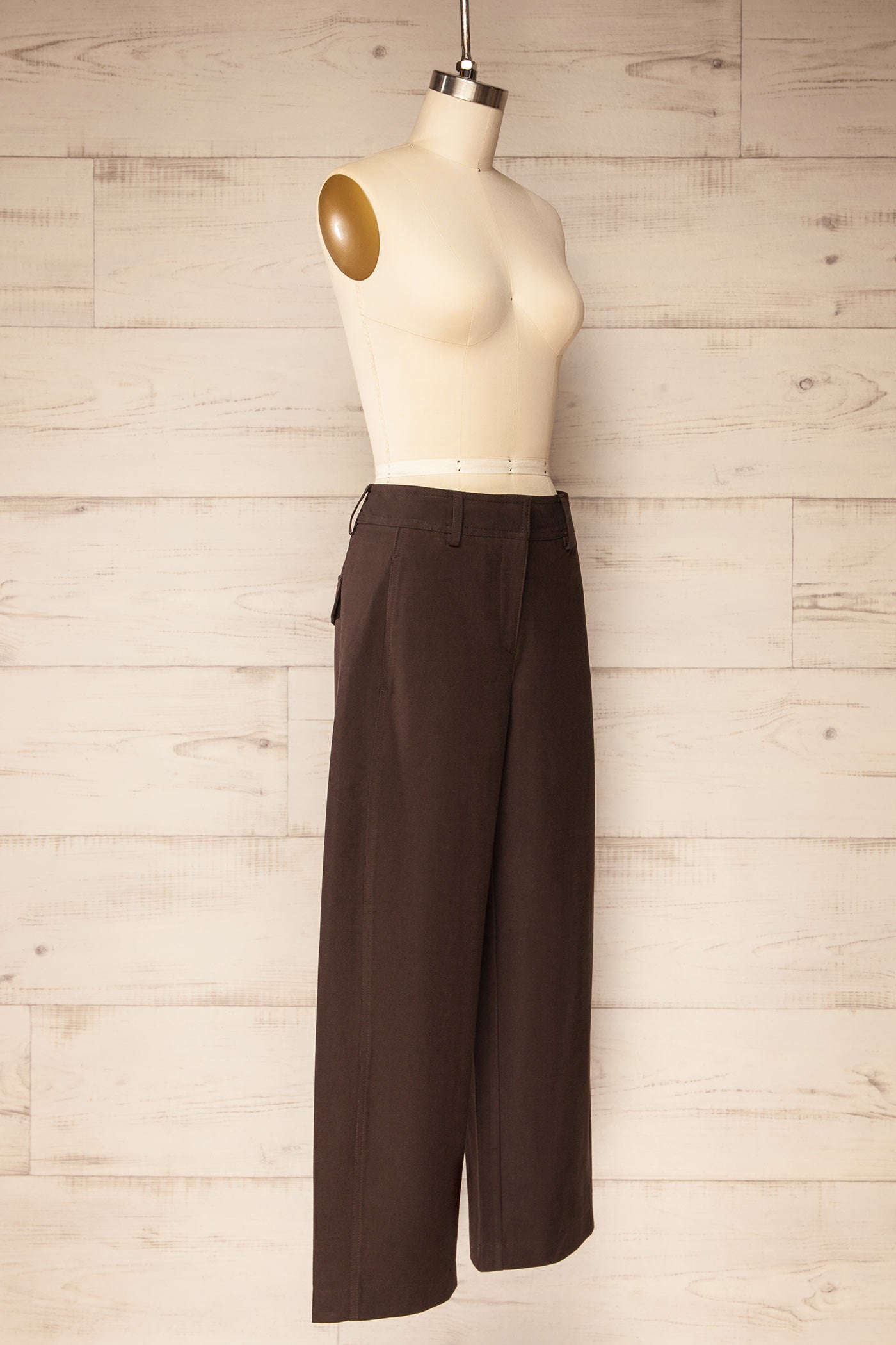 Buldhana Brown Barrel Leg Pants | La petite garçonne side