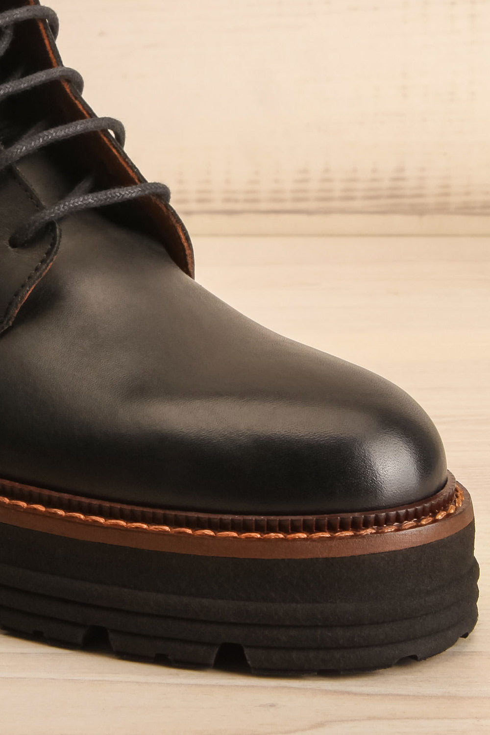 Bunker Black Lace-Up Boots | La petite garçonne angle