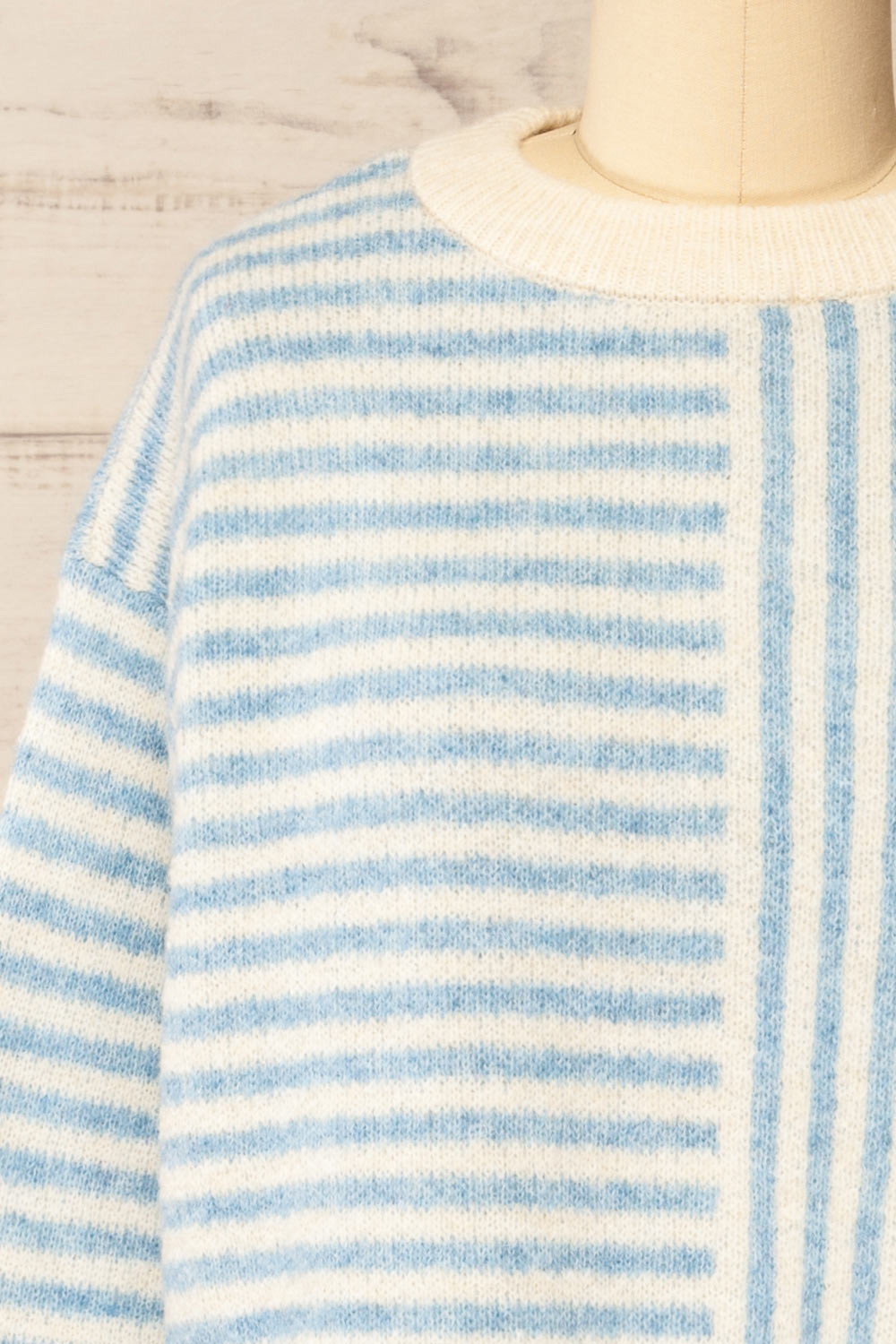 Burbank Blue Ivory Knit Sweater w/ Stripes | La petite garçonne front close-up